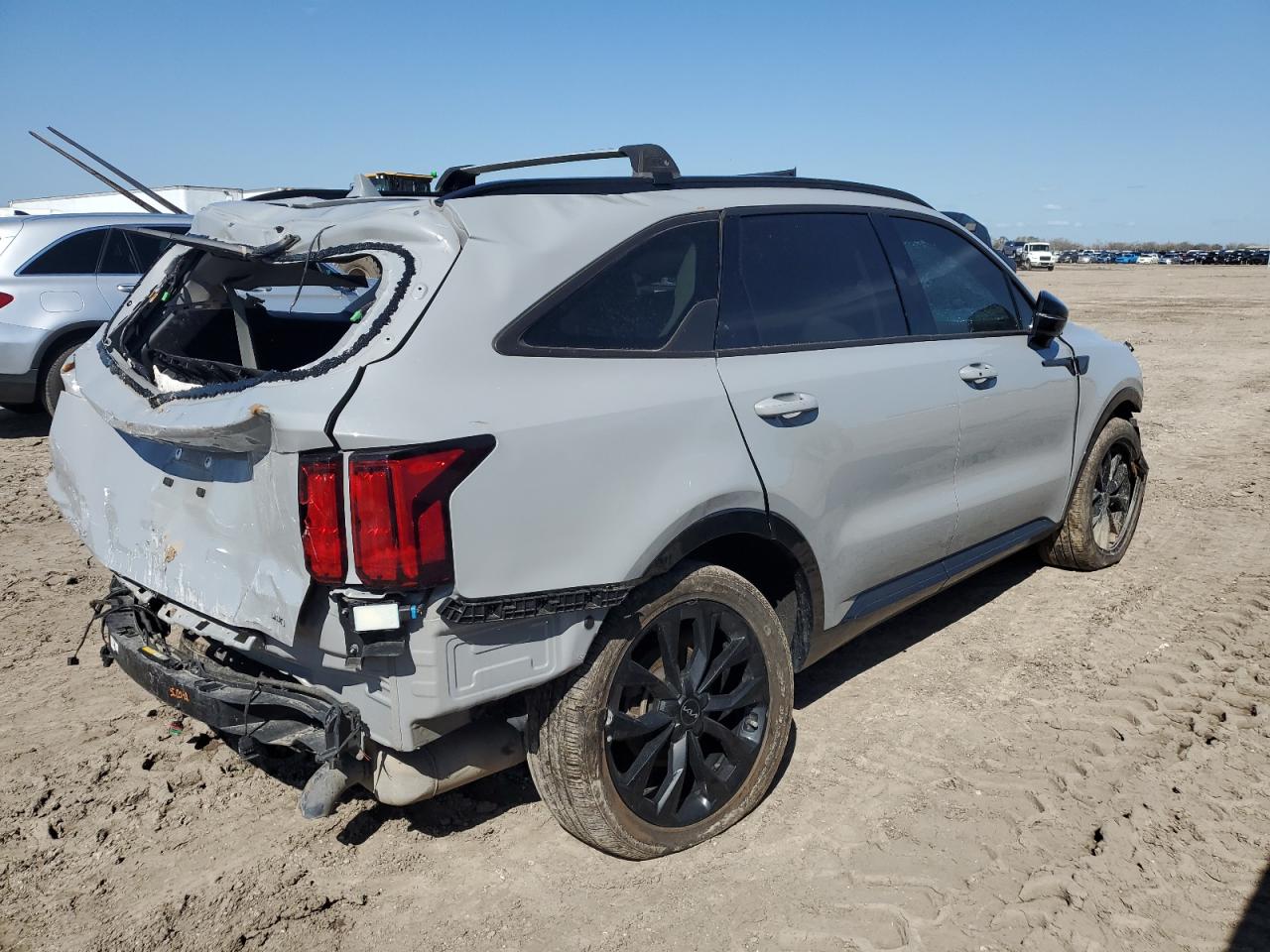 2023 KIA SORENTO SX VIN:5XYRKDLF5PG210137