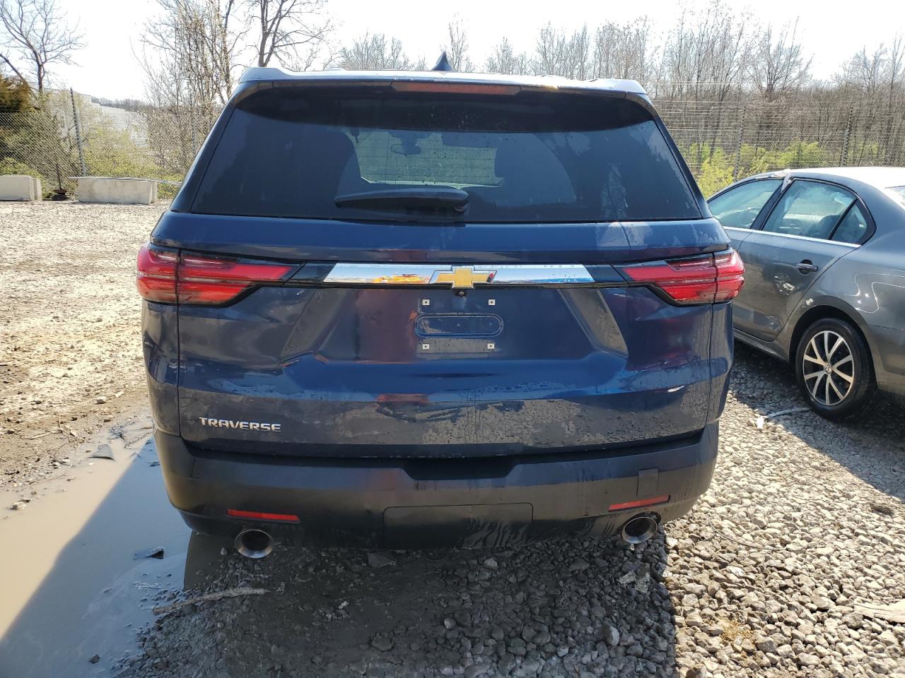 2022 CHEVROLET TRAVERSE LS VIN:1GNERFKW0NJ147394