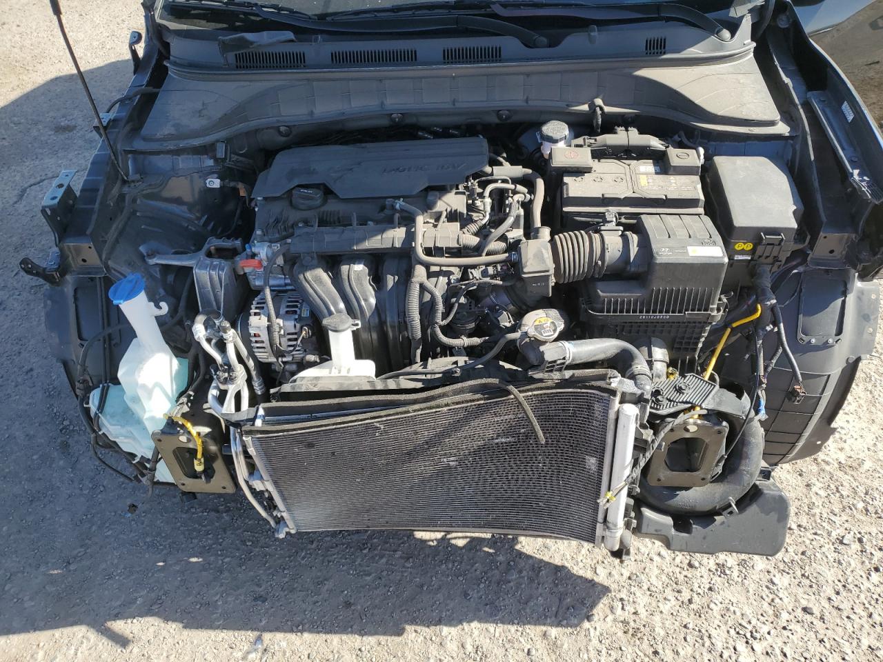 2022 HYUNDAI KONA SEL VIN:KM8K62AB1NU923652