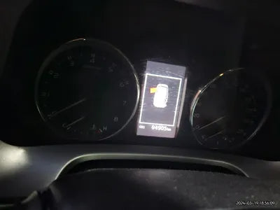 2017 Toyota RAV4 VIN: