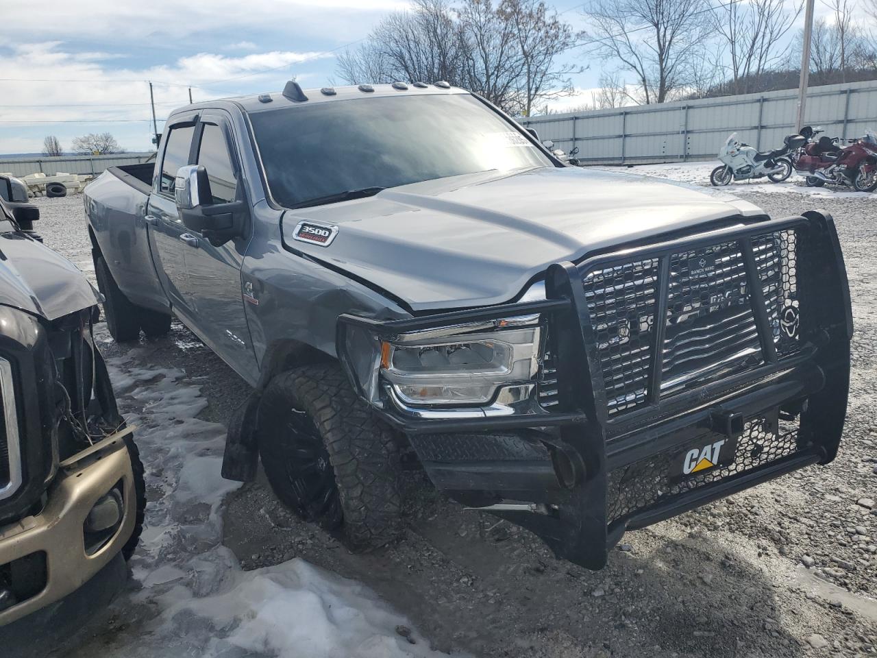 2024 RAM 3500 LARAMIE VIN:3C63RRJLXRG272877