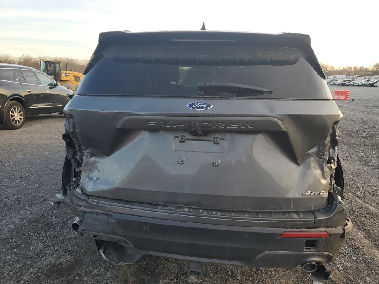 2022 FORD EXPLORER XLT VIN:1FMSK8DH2NGB43804