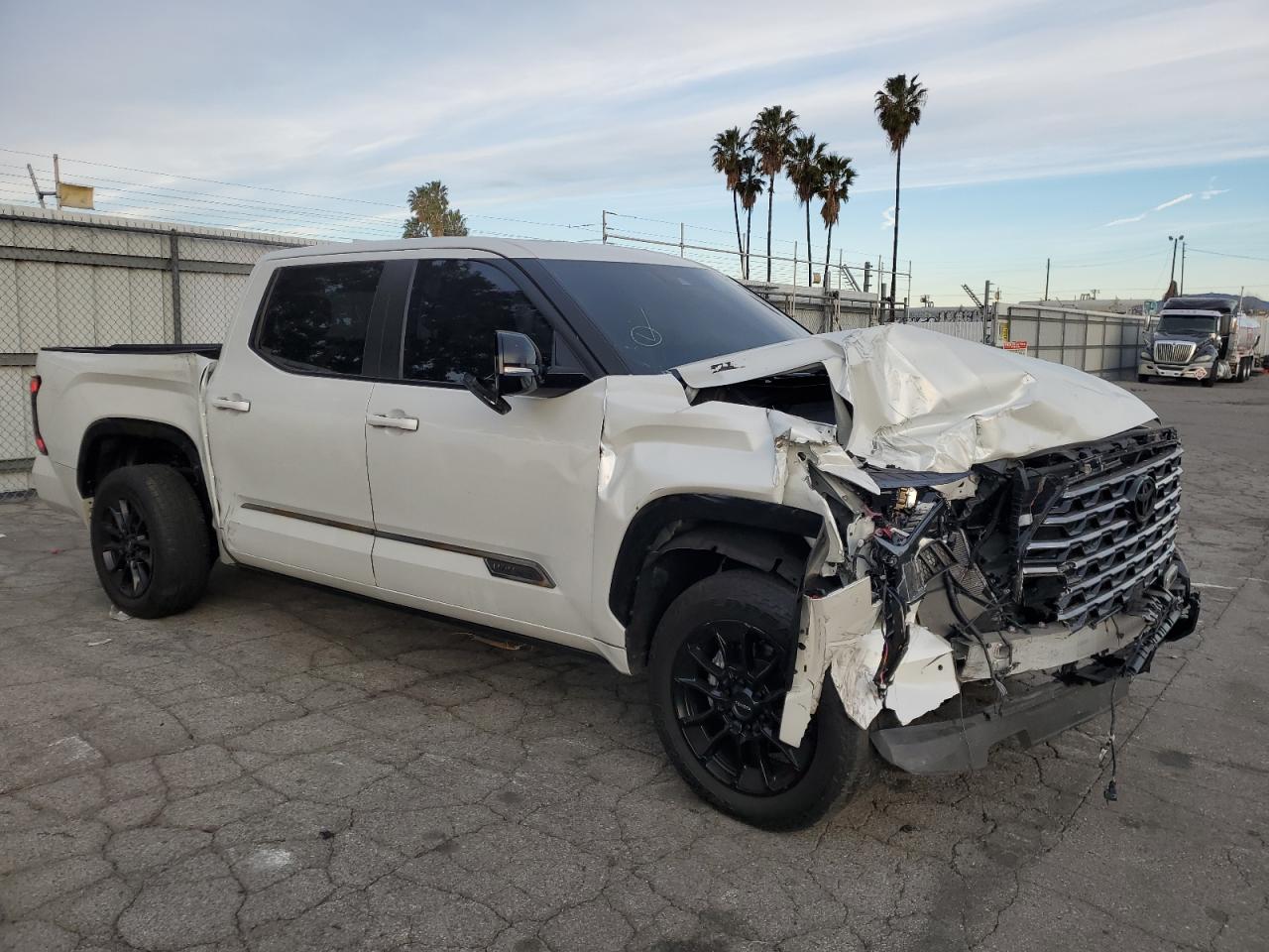 2024 TOYOTA TUNDRA CREWMAX LIMITED VIN:5TFWC5DB5RX072469