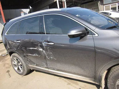 2018 Kia Sorento KNAPG81ABKA531825 VIN:KNAPG81ABKA531825