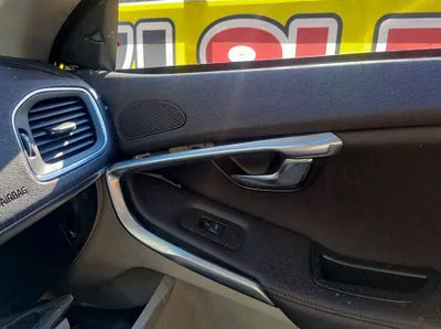 2015 Volvo V40 YV1MV845BF2227080 VIN:YV1MV845BF2227080