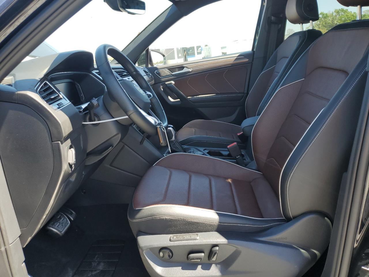 2023 VOLKSWAGEN TIGUAN SEL R-LINE BLACK VIN:3VV4B7AX0PM106487