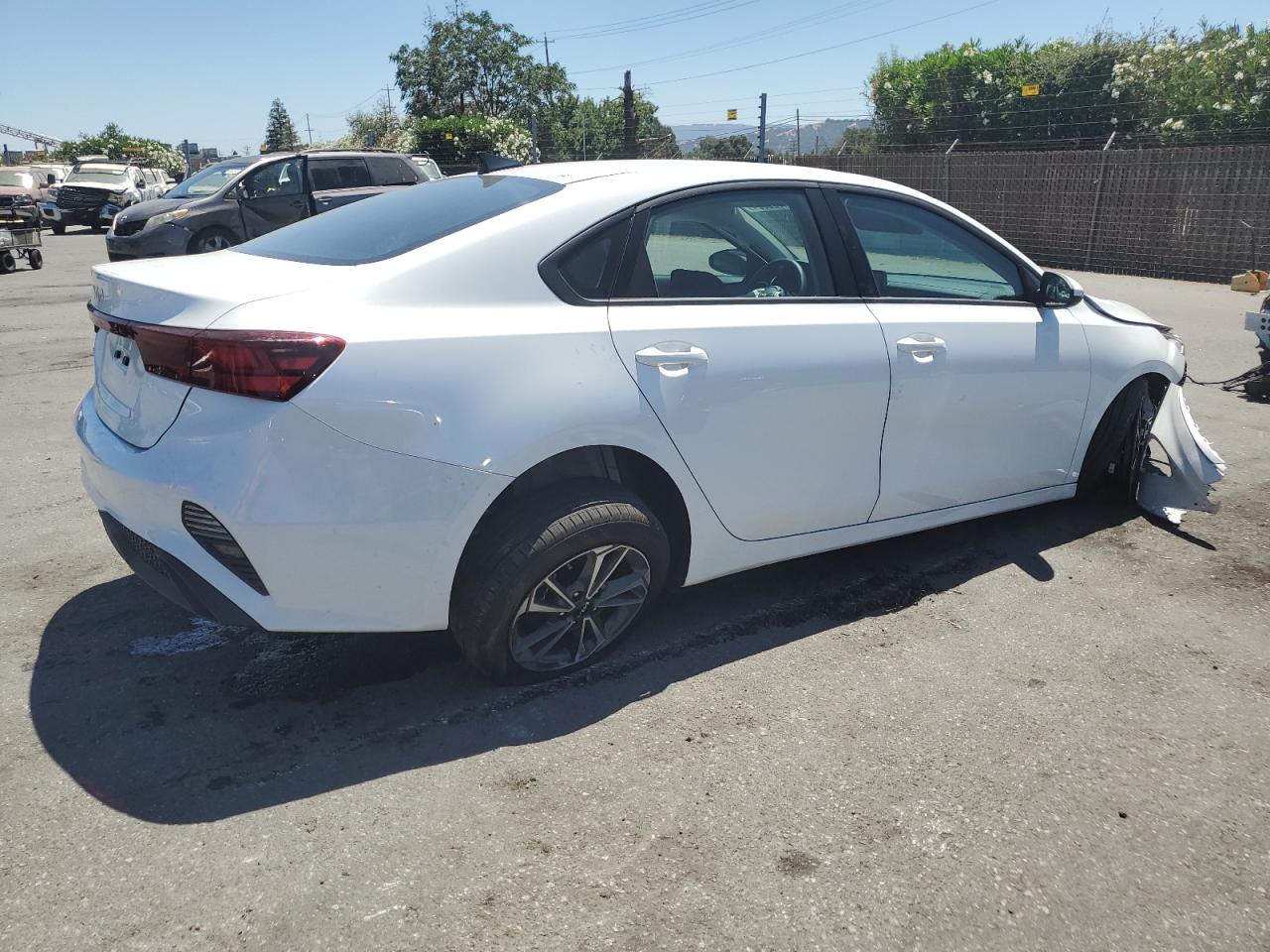 2024 KIA FORTE LX VIN:3KPF24AD9RE763975