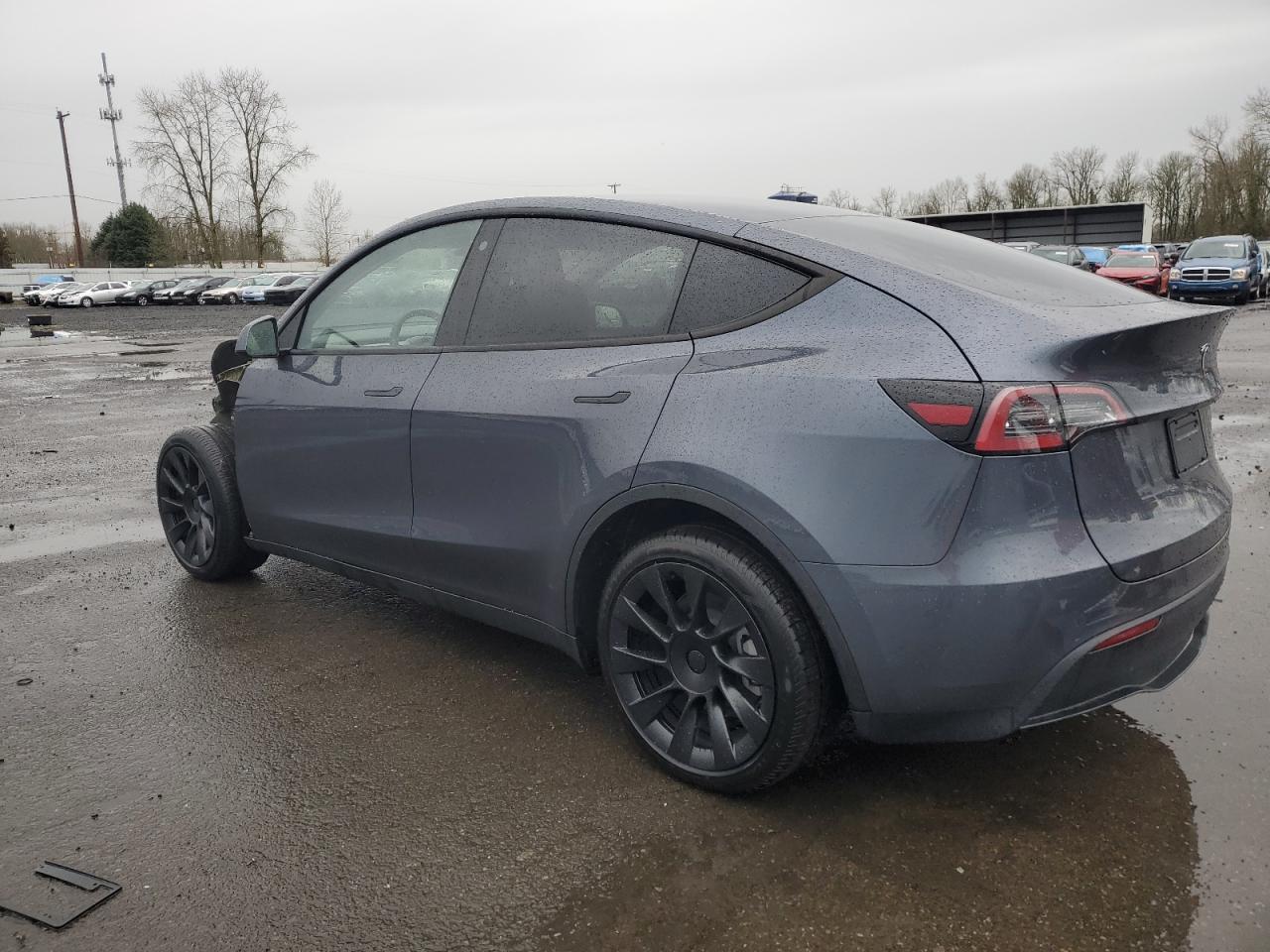 2023 TESLA MODEL Y  VIN:7SAYGDEE4PA070526