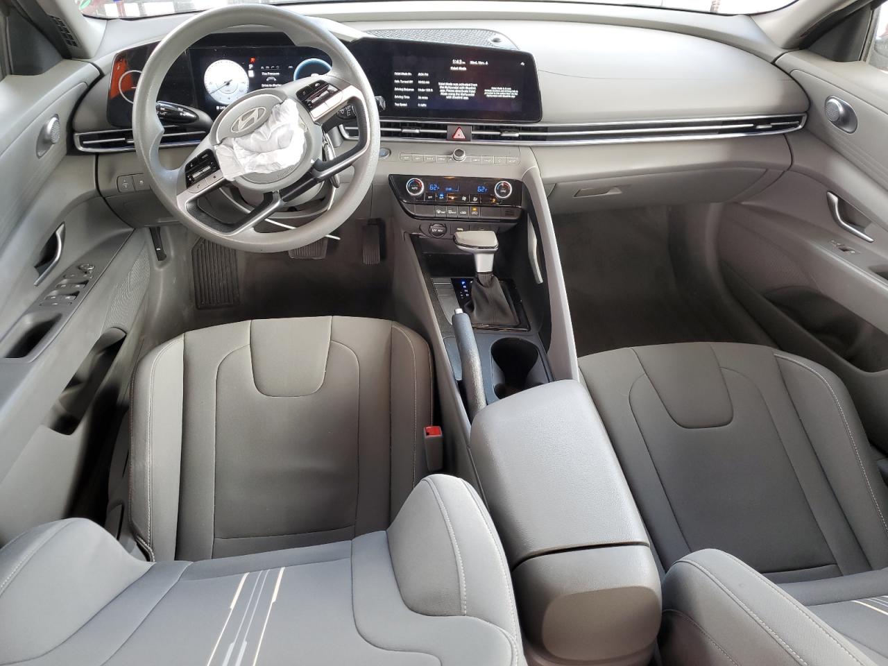 2024 HYUNDAI ELANTRA SEL VIN:KMHLM4DG9RU659244