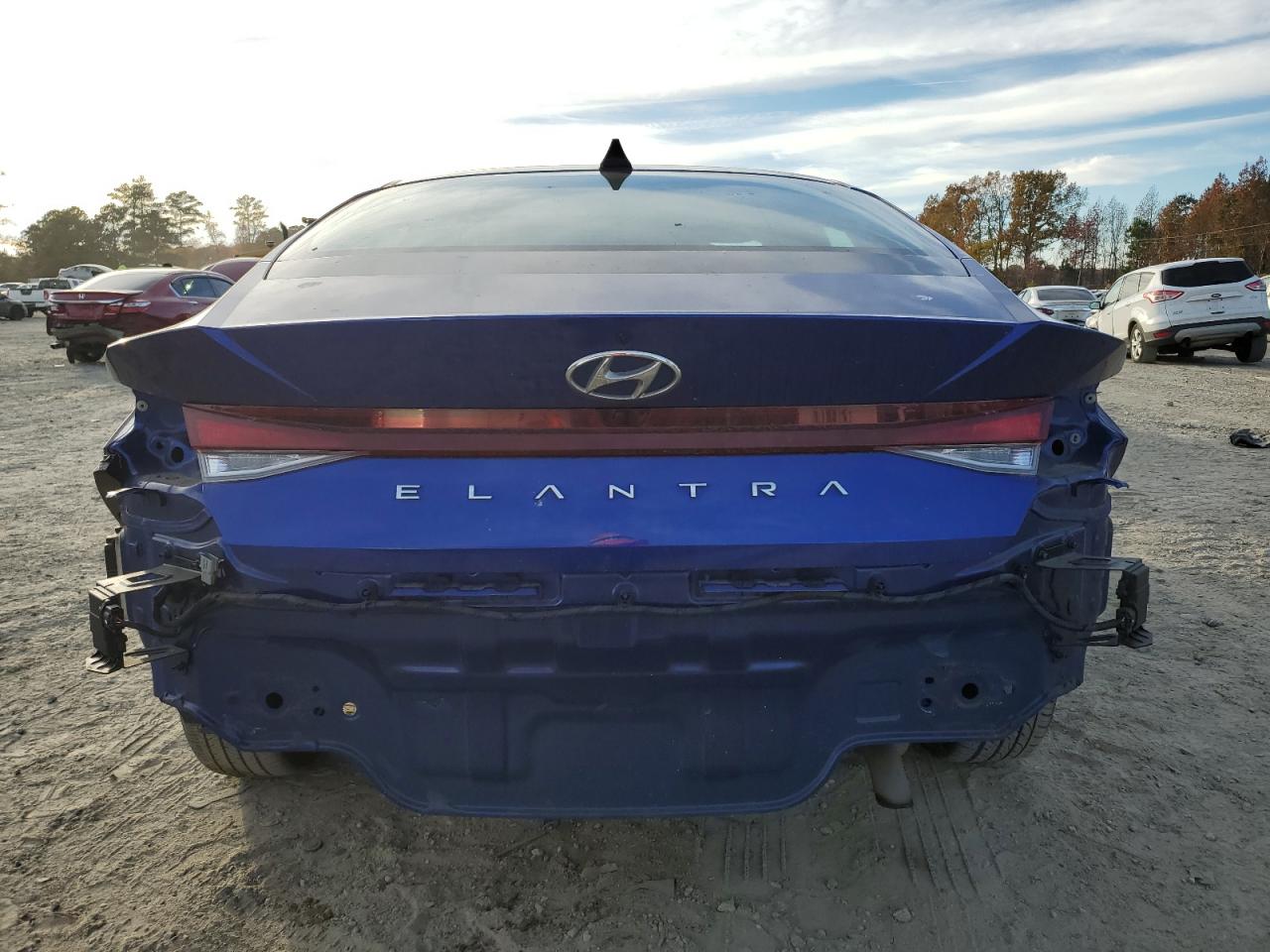 2022 HYUNDAI ELANTRA SEL VIN:KMHLM4AG4NU334290