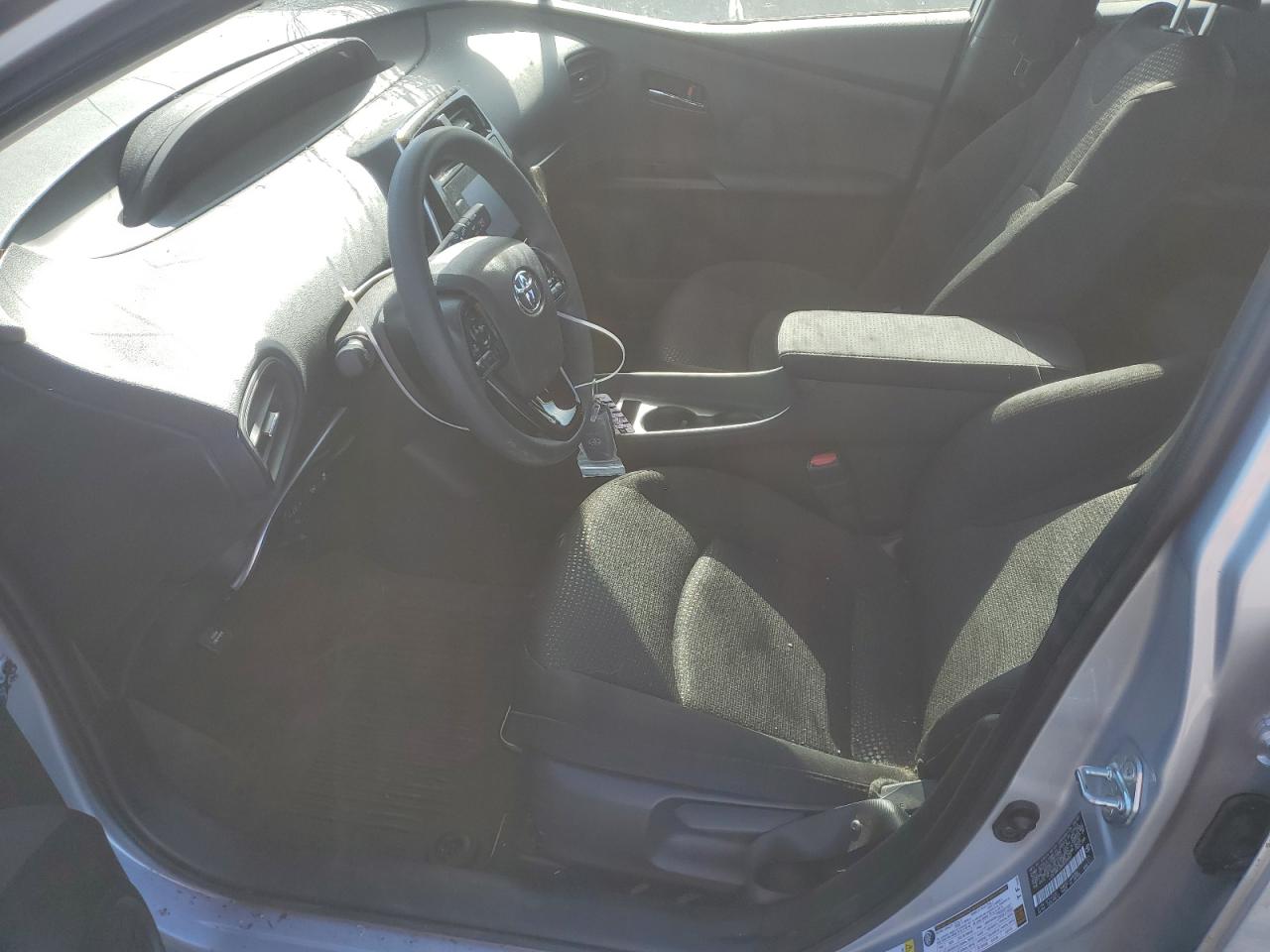 2022 TOYOTA PRIUS LE VIN:JTDL9MFUXN3039057