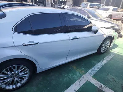 2017 Toyota Camry VIN: