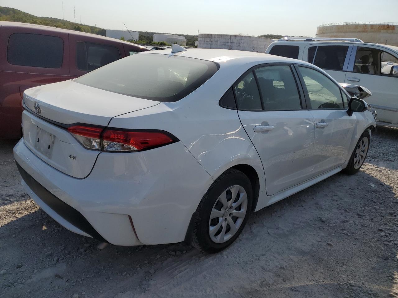 2022 TOYOTA COROLLA LE VIN:JTDEPMAE5N3017742