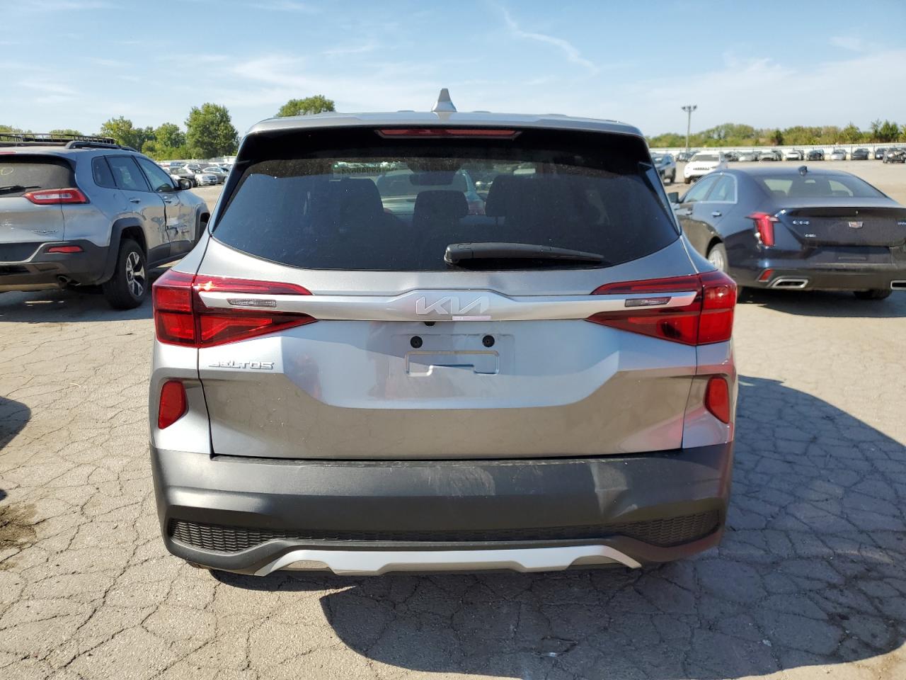 2023 KIA SELTOS LX VIN:KNDEPCAA1P7417297