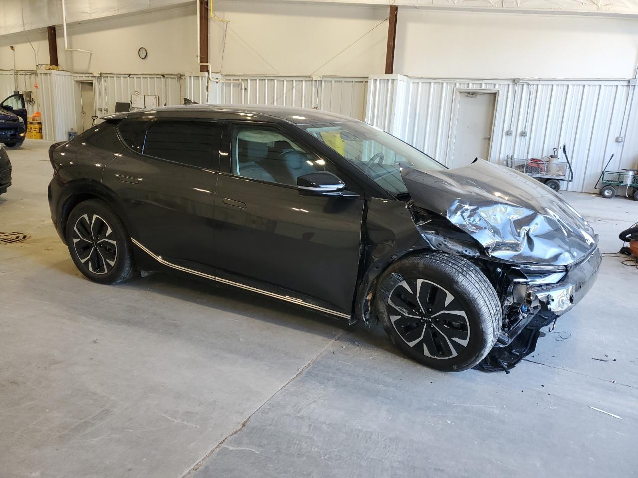 2022 KIA EV6 LIGHT VIN:KNDC3DLC4N5050489