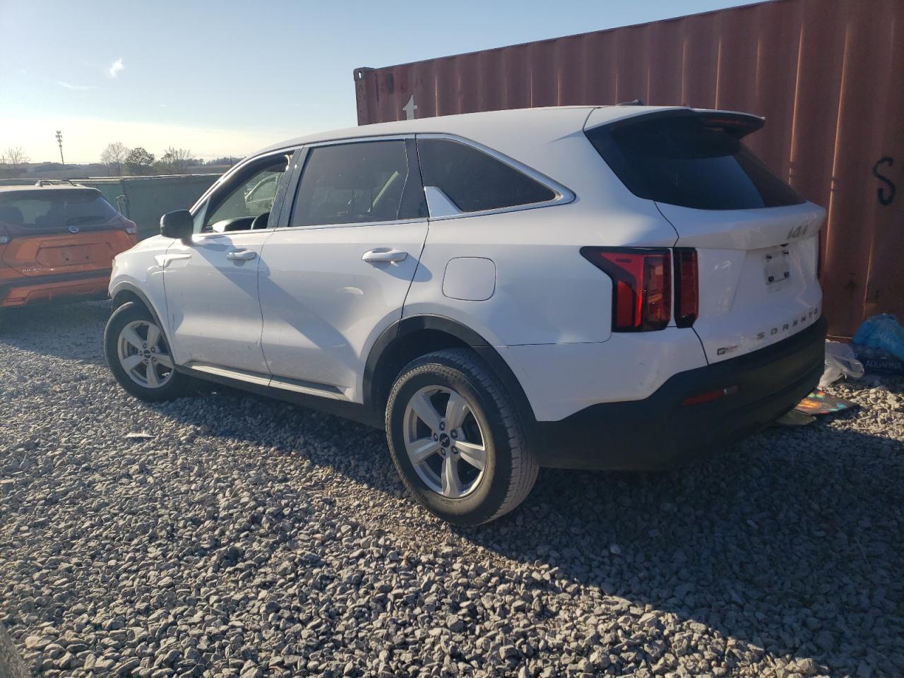 2022 KIA SORENTO LX VIN:5XYRG4LC3NG105925