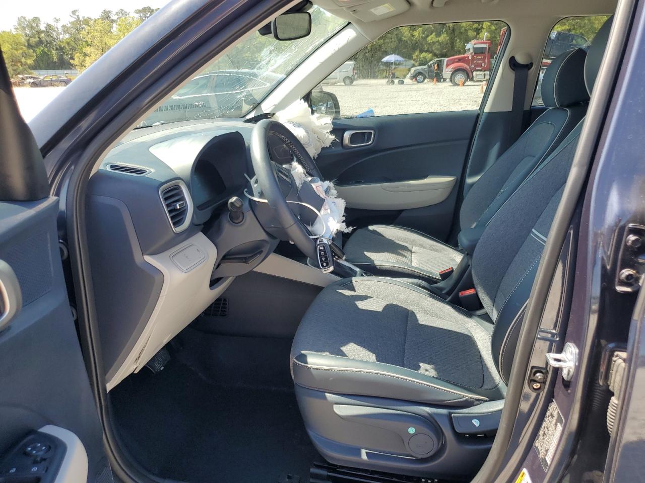 2023 HYUNDAI VENUE SEL VIN:KMHRC8A35PU268661