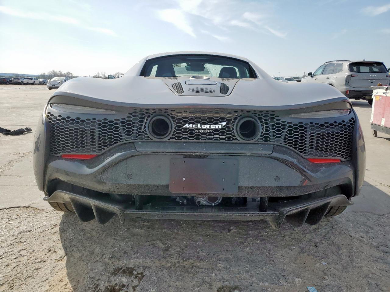 2024 MCLAREN AUTOMOTIVE ARTURA  VIN:SBM16AEA3RW002188