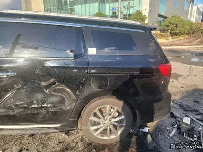 2019 Kia Carnival KNAME811BKS493086 VIN:KNAME811BKS493086