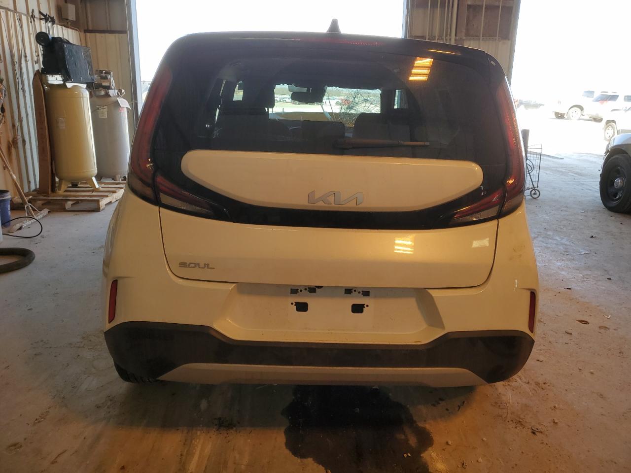 2023 KIA SOUL LX VIN:KNDJ23AU9P7896575