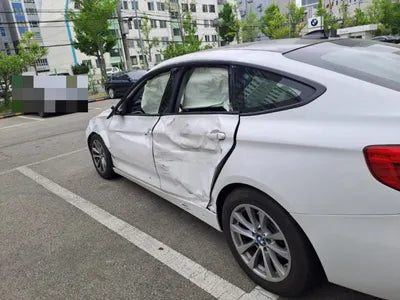 2017 BMW 320 WBA8T3105HG536372 VIN:WBA8T3105HG536372