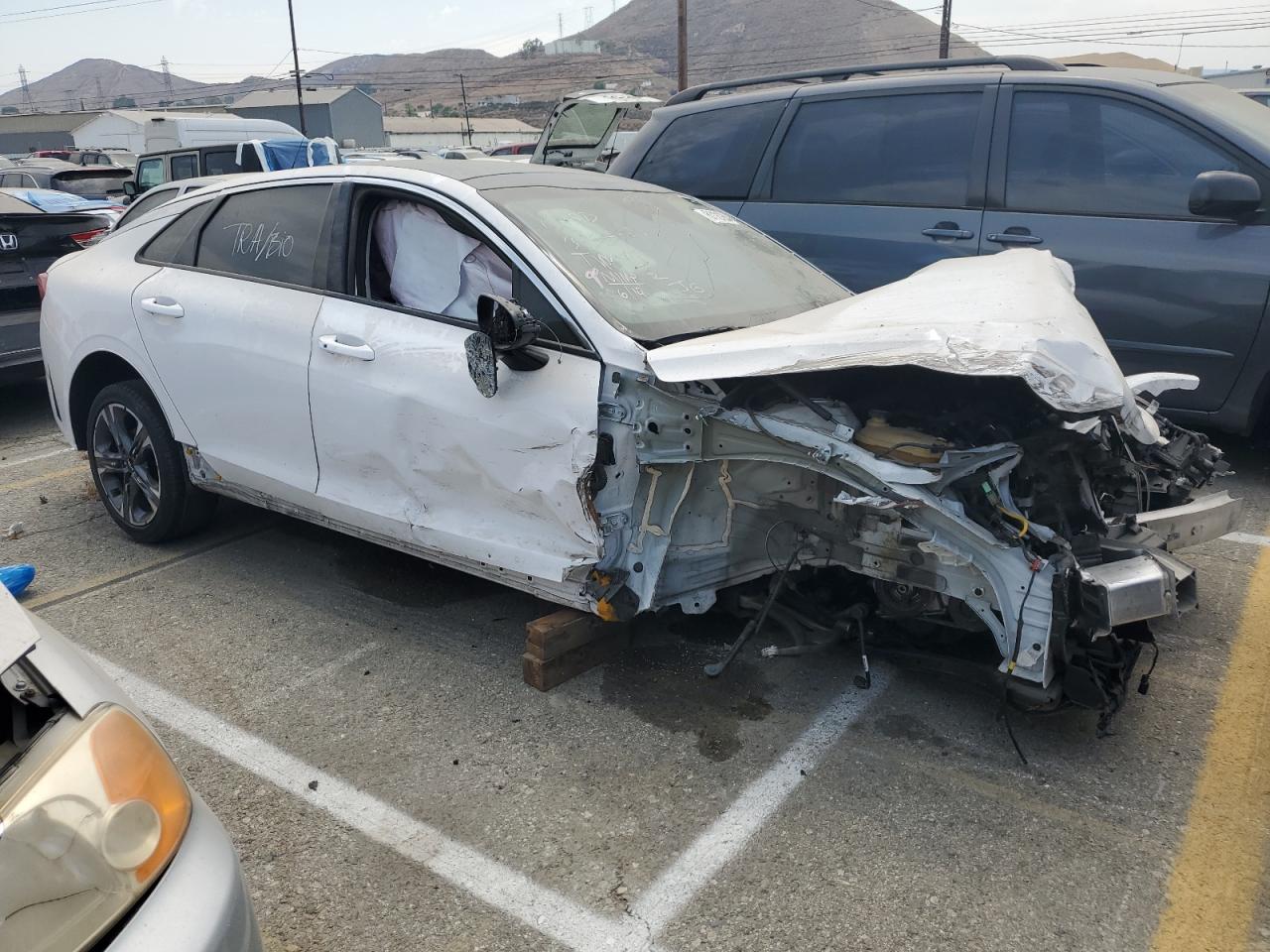 2022 KIA K5 EX VIN:WP0AA2A8XNS255297