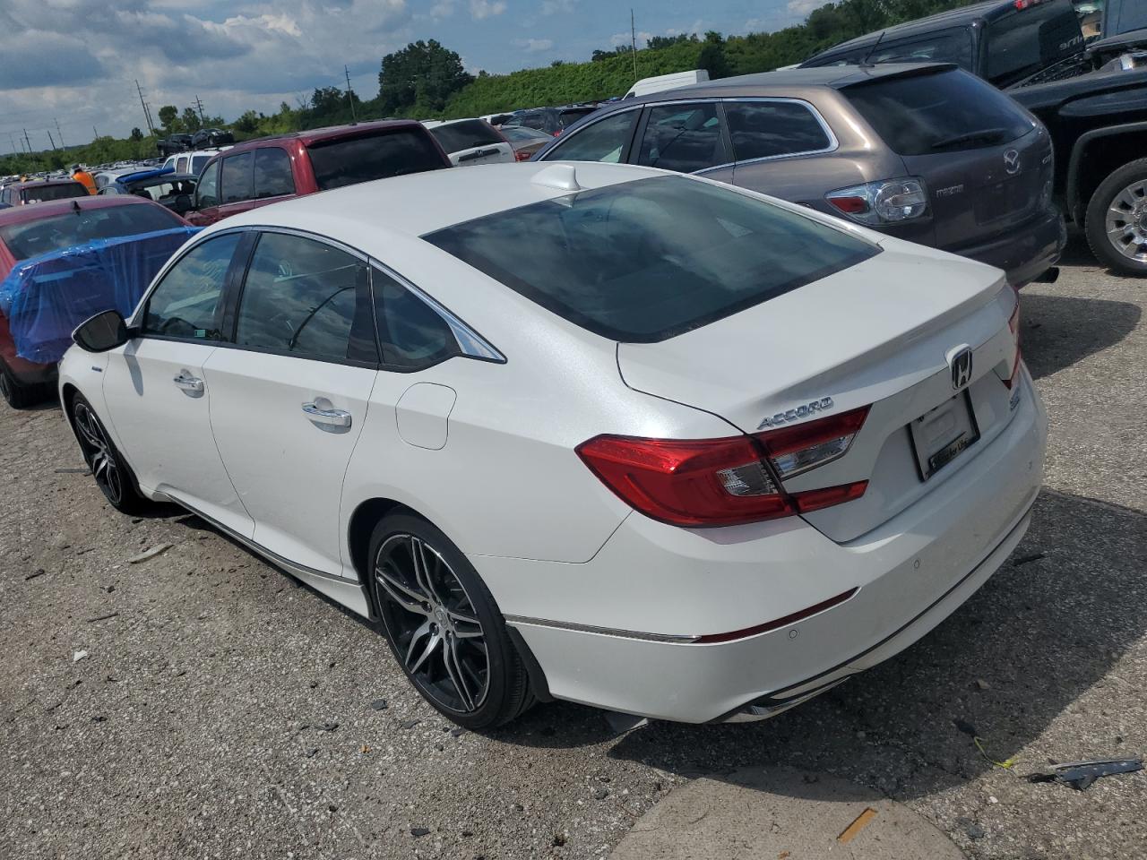 2022 HONDA ACCORD TOURING HYBRID VIN:1HGCV3F90NA013095