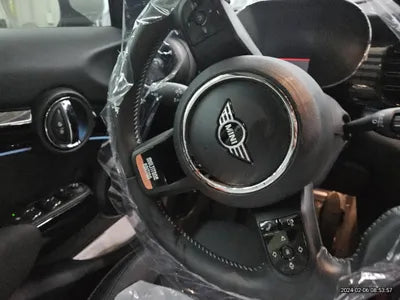 2023 MINI Cooper WMW61DK07P2T68523 VIN:WMW61DK07P2T68523