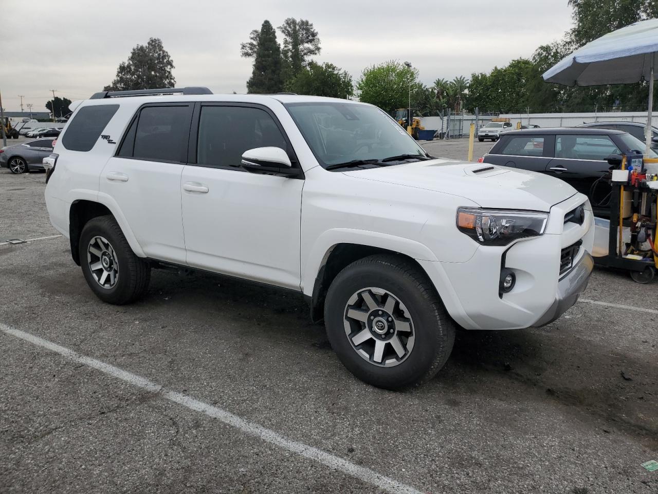 2023 TOYOTA 4RUNNER SE VIN:JTERU5JR0P6126836