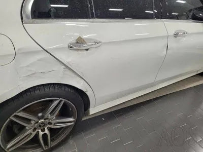 2019 Mercedes-Benz E 300 WDDZF4JB5KA682258 VIN:WDDZF4JB5KA682258