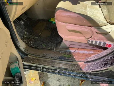 2017 Kia Carnival KNAMB81ABHS306461 VIN:KNAMB81ABHS306461