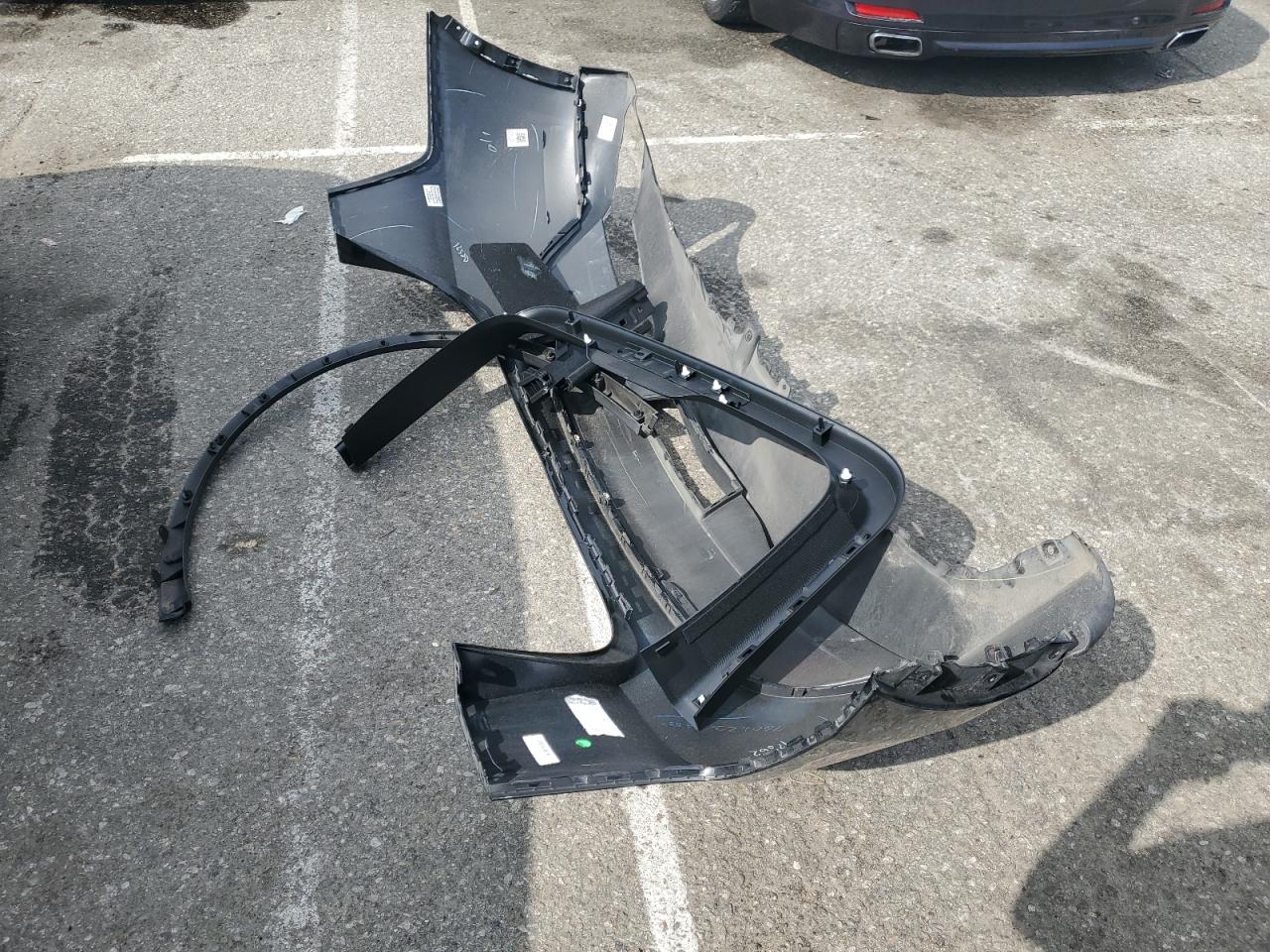 2023 TESLA MODEL Y  VIN:7SAYGAEE1PF698125