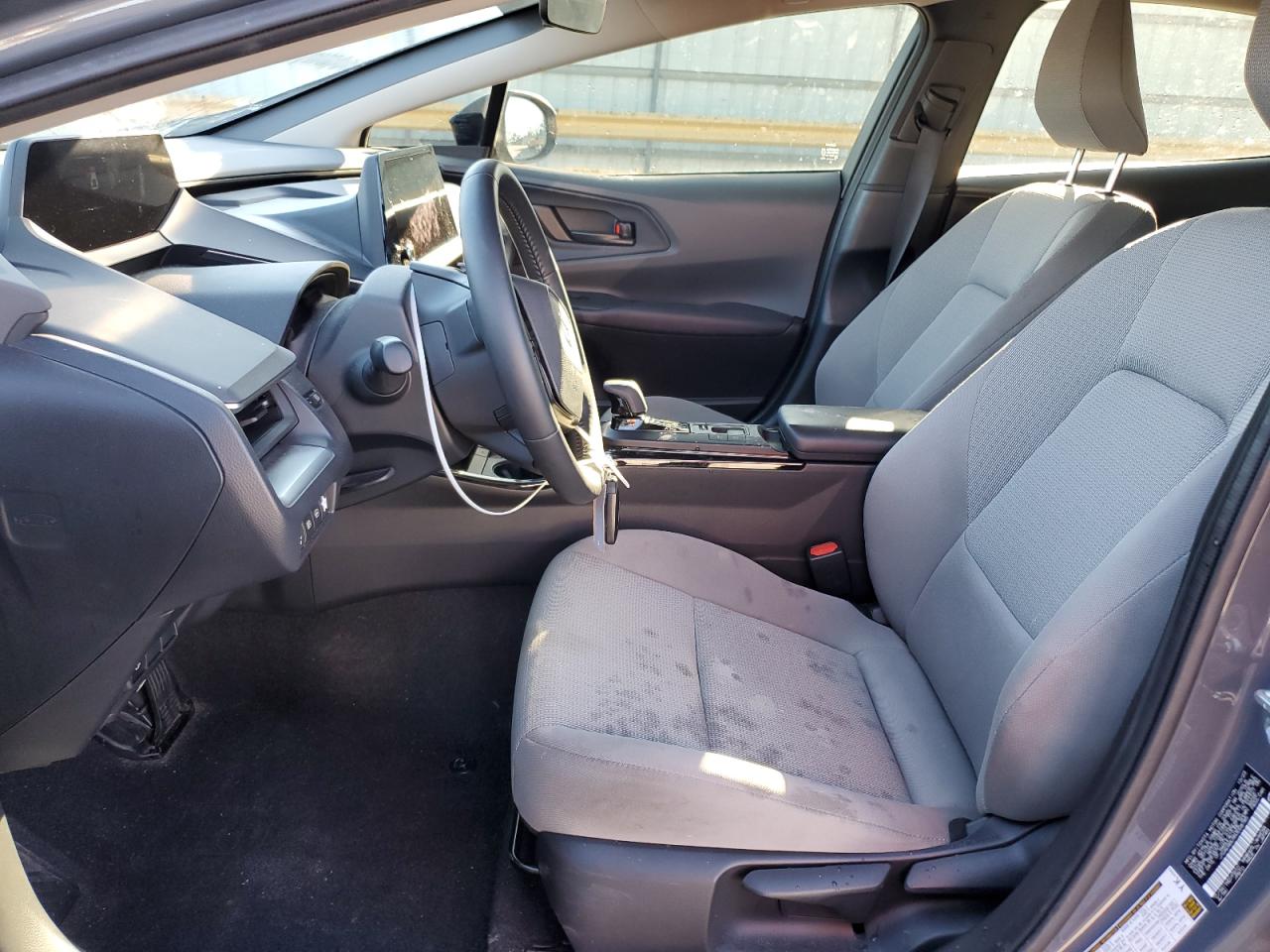 2024 TOYOTA PRIUS LE VIN:JTDADABU9R3008785