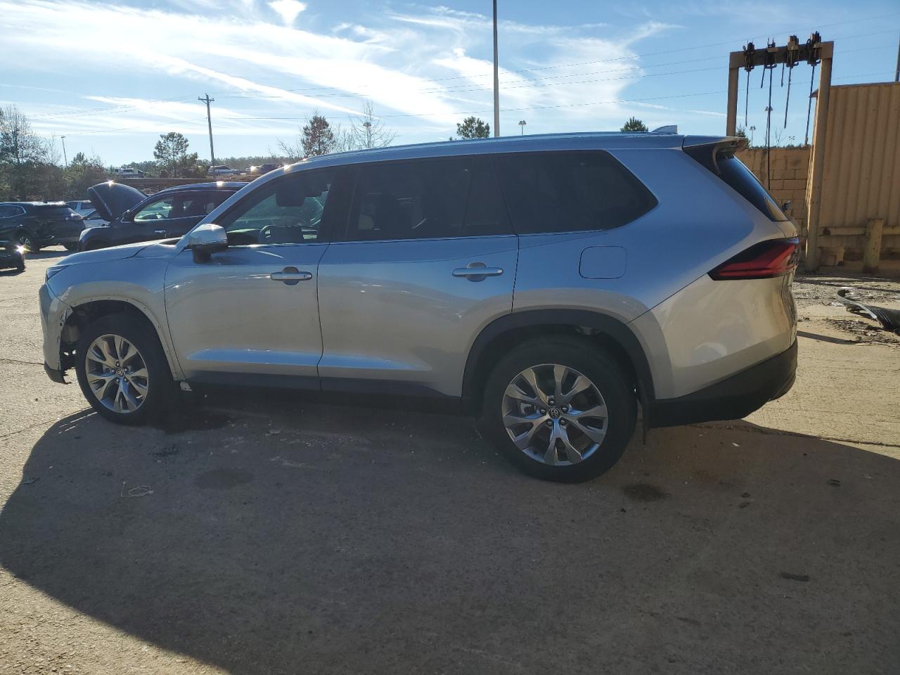 2024 TOYOTA GRAND HIGHLANDER XLE VIN:5TDAAAA53RS004636