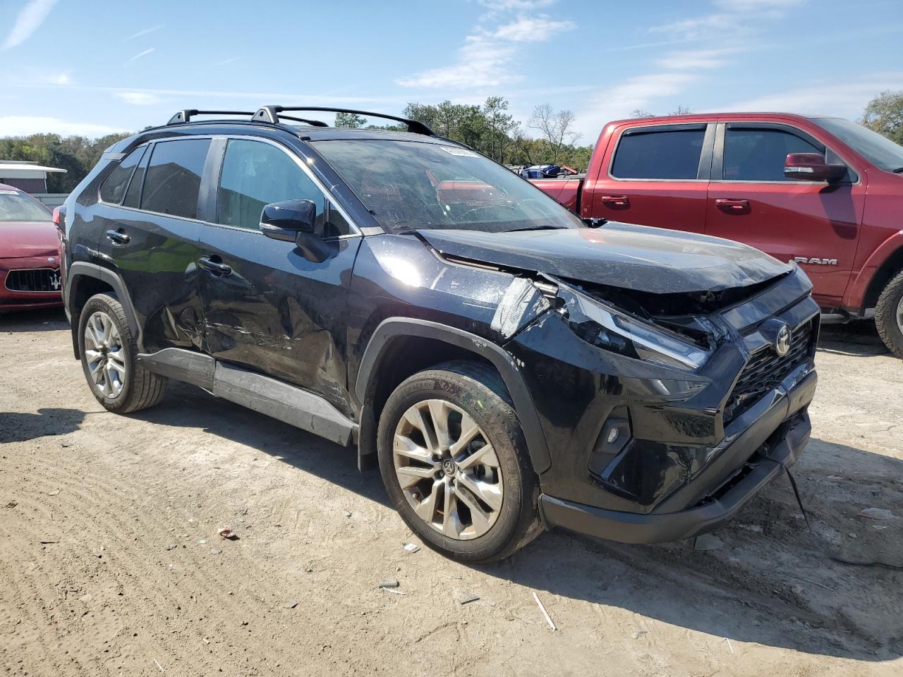 2023 TOYOTA RAV4 XLE PREMIUM VIN:2T3A1RFV9PC390368