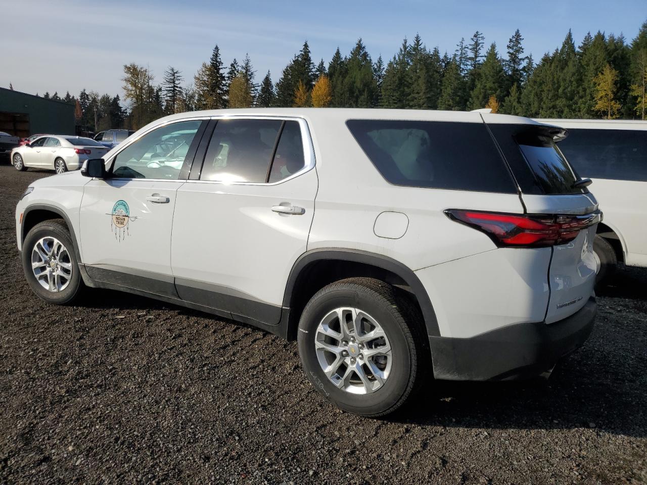 2023 CHEVROLET TRAVERSE LS VIN:1GNEVLKW1PJ224447