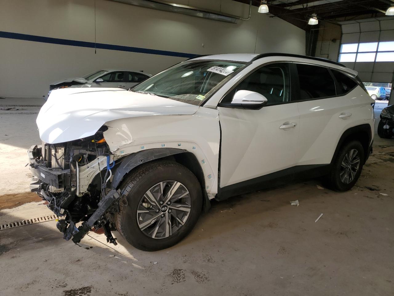 2022 HYUNDAI TUCSON BLUE VIN:KM8JBCA17NU082523