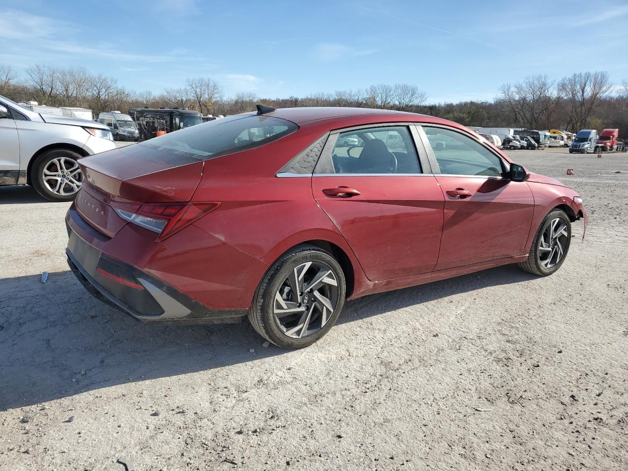 2024 HYUNDAI ELANTRA SEL VIN:KMHLS4DG8RU761947