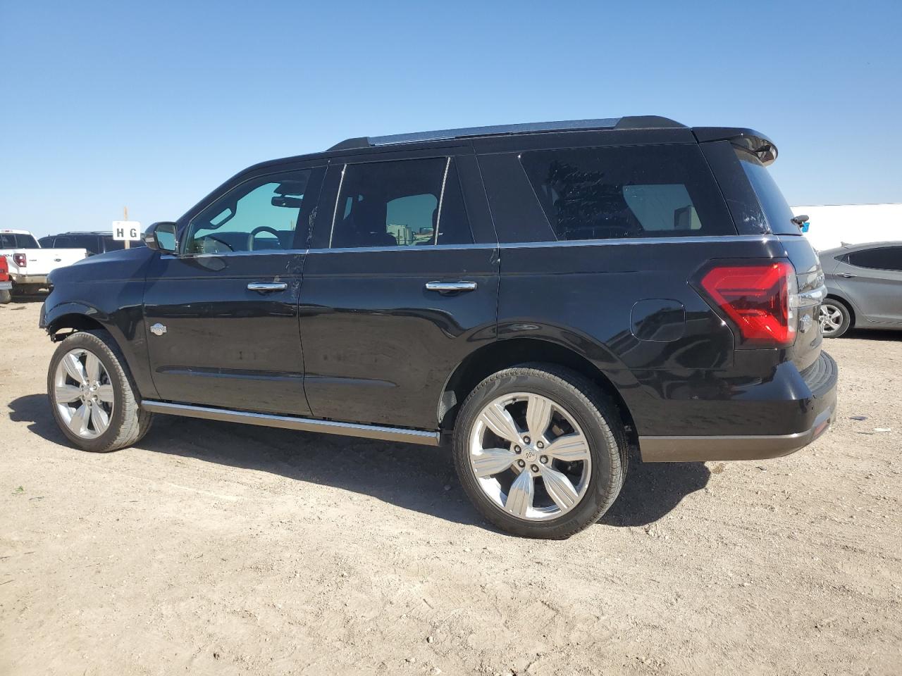 2024 FORD EXPEDITION KING RANCH VIN:1FMJU1P83REA99807