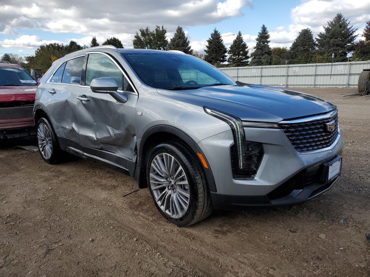 2024 CADILLAC XT4 PREMIUM LUXURY VIN:1GYFZDR41RF190702