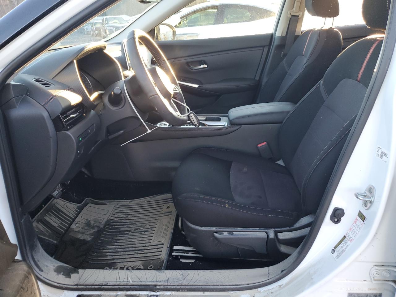 2022 NISSAN SENTRA SR VIN:3N1AB8DV1NY303307