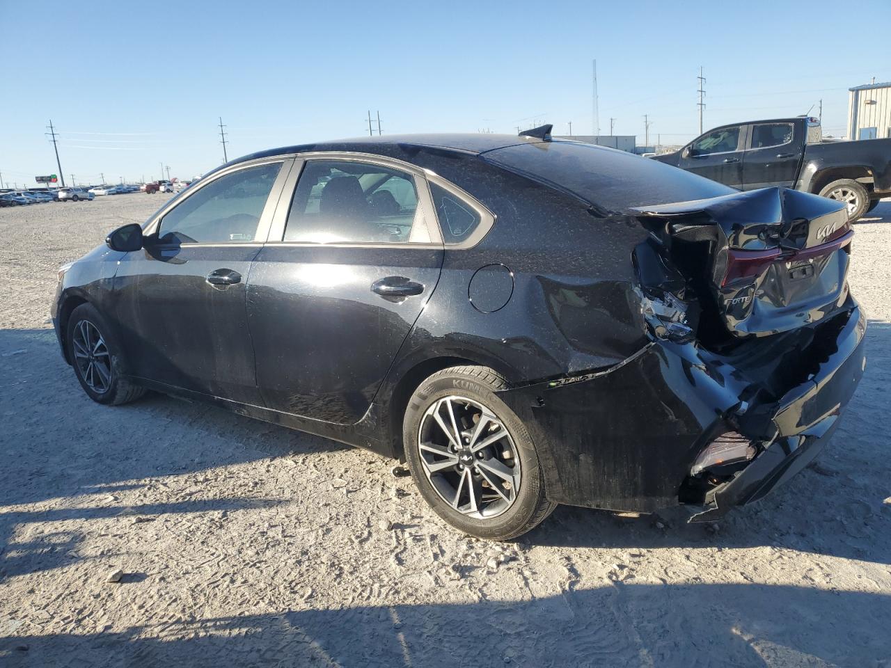 2022 KIA FORTE FE VIN:3KPF24AD5NE461867