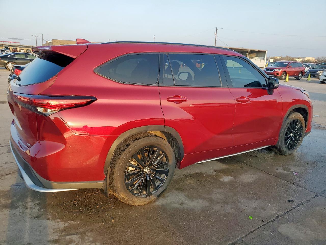 2023 TOYOTA HIGHLANDER L VIN:5TDKDRAH1PS522889