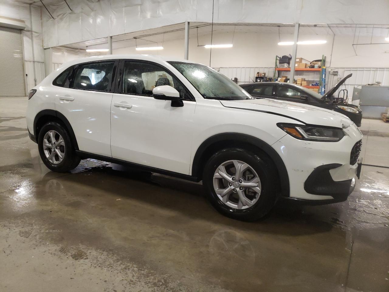2024 HONDA HR-V LX VIN:3CZRZ2H3XRM718845