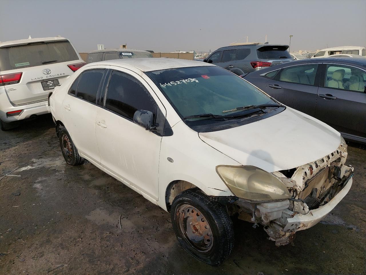 2008 TOYOTA YARIS VIN:JTDBW923881******