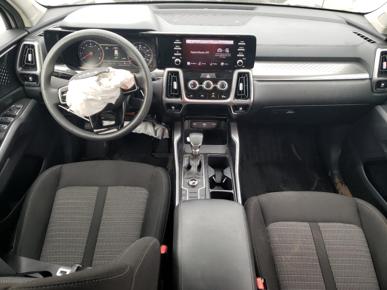 2022 KIA SORENTO LX VIN:5XYRGDLC1NG098330