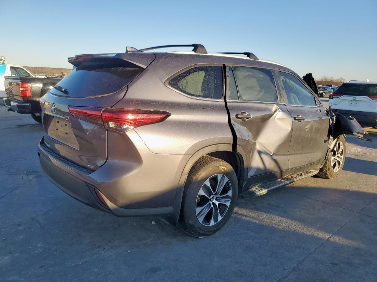 2023 TOYOTA HIGHLANDER L VIN:5TDKDRAH4PS511031