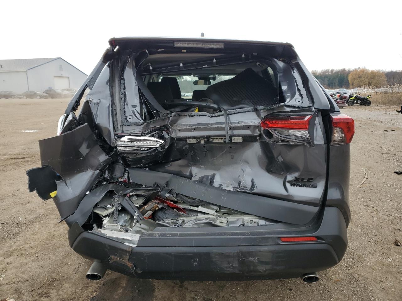 2024 TOYOTA RAV4 XLE VIN:2T3RWRFV2RW205941