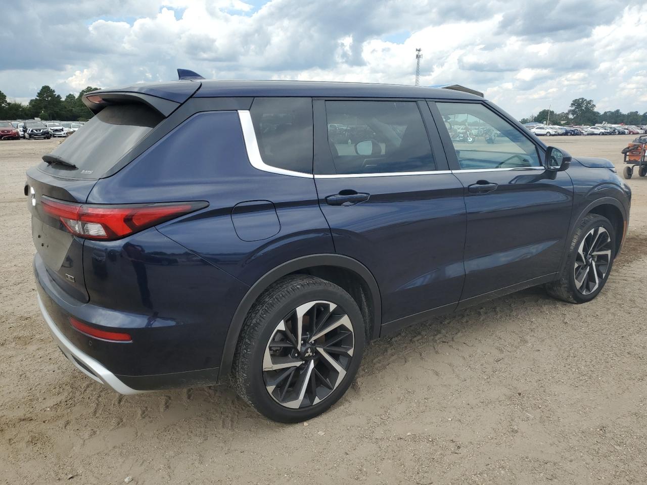 2023 MITSUBISHI OUTLANDER SE VIN:JA4J4UA84PZ027254