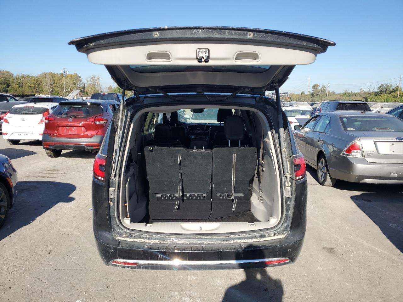 2022 CHRYSLER PACIFICA TOURING L VIN:2C4RC1BG2NR146976